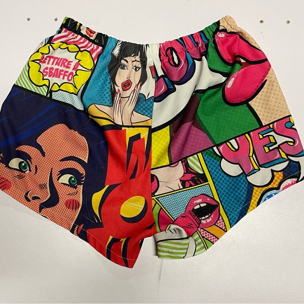 Comic printed shorts size large